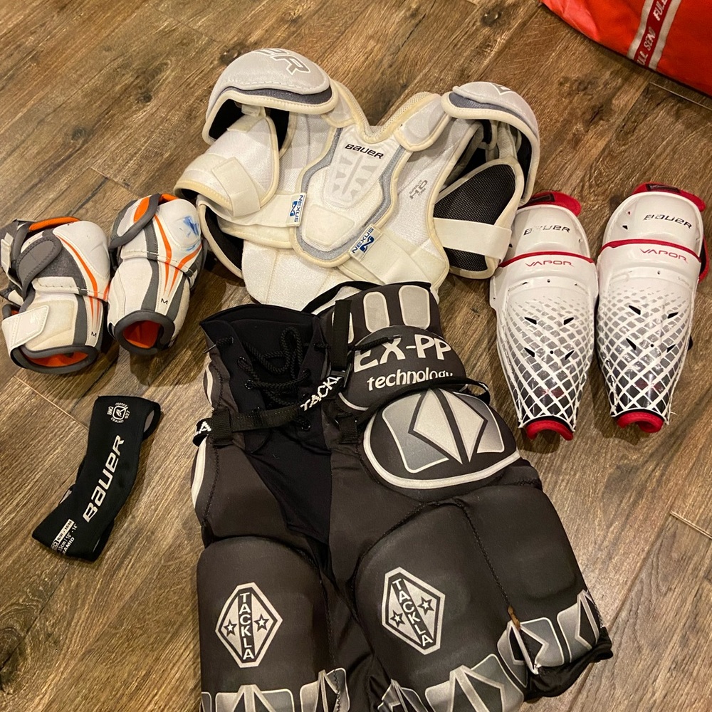 Hockey gear